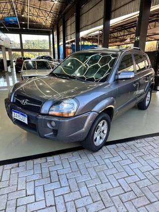 HYUNDAI TUCSON 2.0 MPFI GLS BASE 16V 143CV 2WD FLEX 4P AUTOMÁTICO HYUNDAI TUCSON 2.0 MPFI GLS BASE 16V 143CV 2WD FLEX 4P AUTOMÁTICO